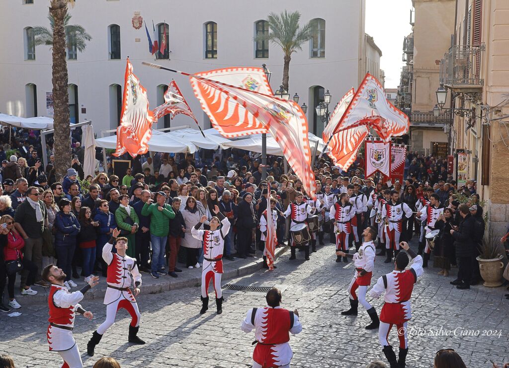 Sbandieratori Earth Day Cefalu